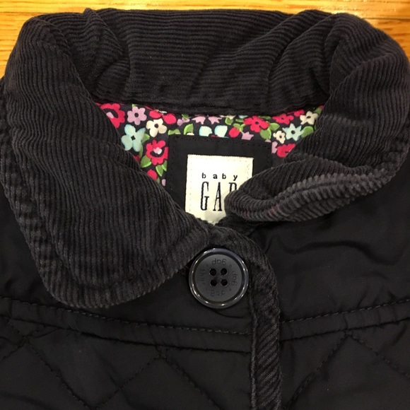 Baby Gap Quilted Barn Coat Size 0-6 Months - Picture 5 of 8